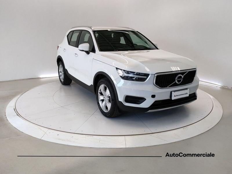 Volvo XC40 T2 Momentum
