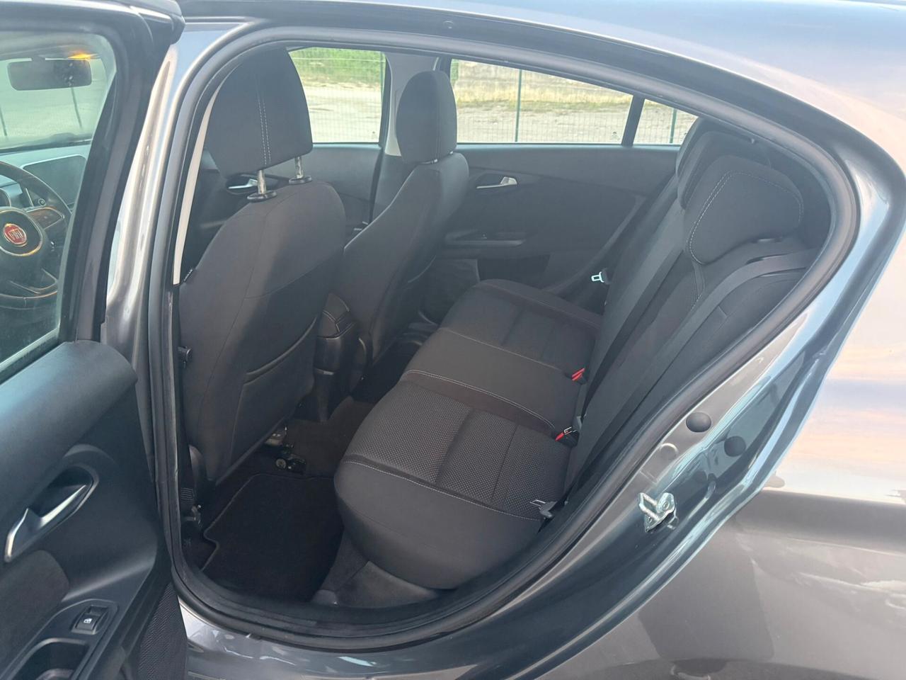 Fiat Tipo 1.6 Mjt S&S 5 porte Lounge