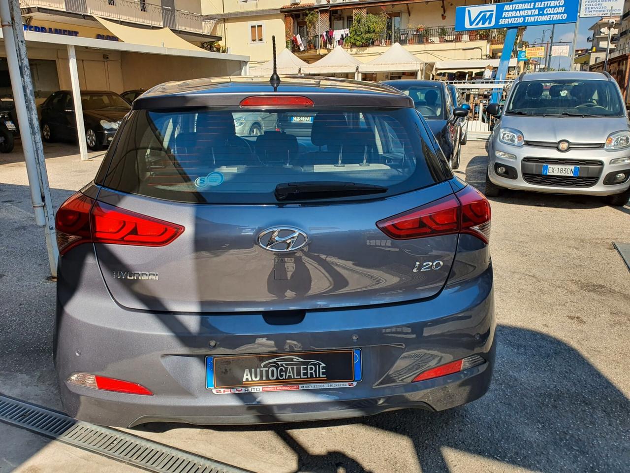 Hyundai i20 1.1 CRDi 12V /"73.000km!!!"