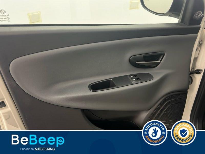 Lancia Ypsilon 1.2 GOLD 69CV MY16