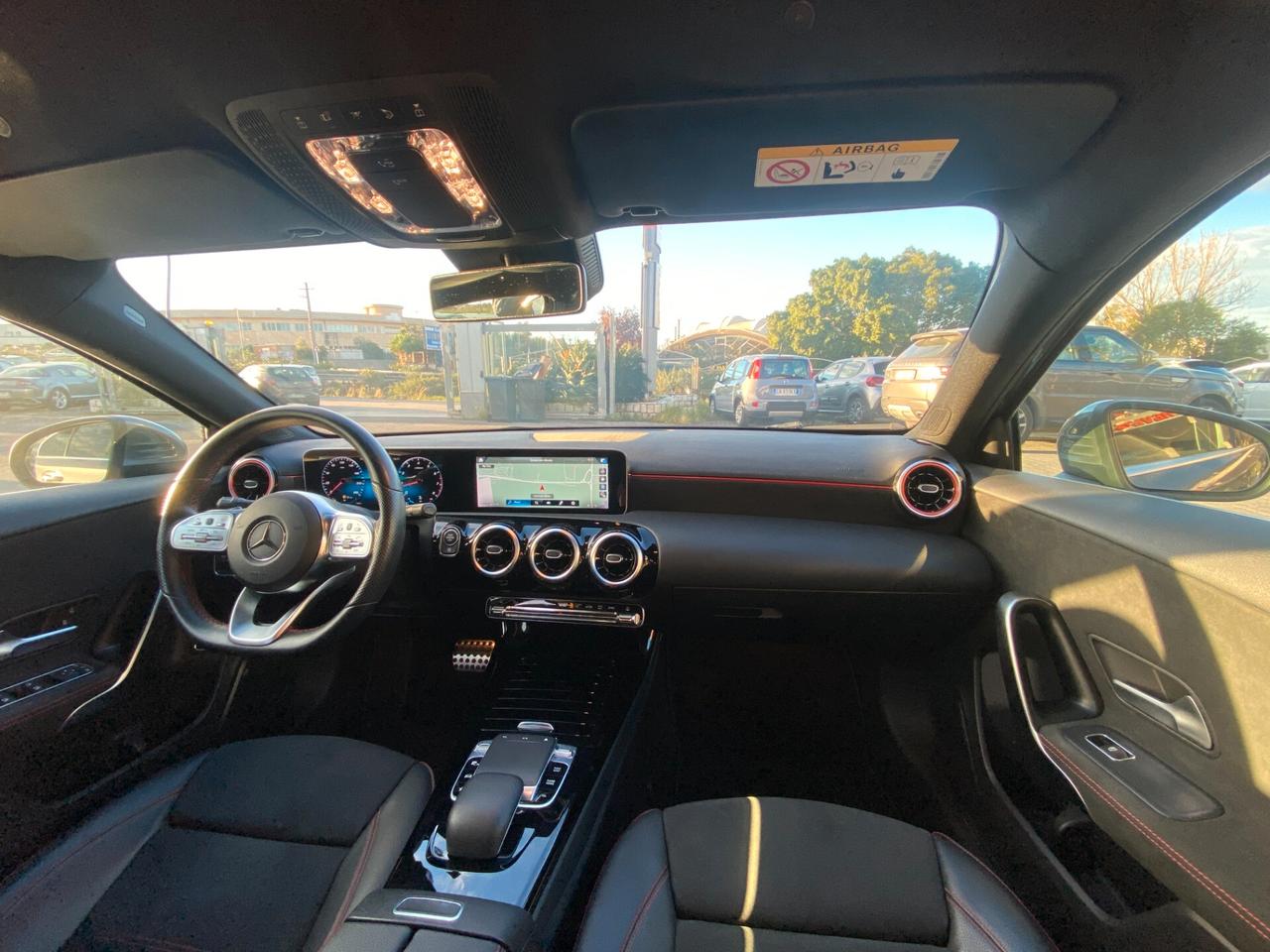 Mercedes-Benz Classe A 200 Sedan Premium AMG Line auto