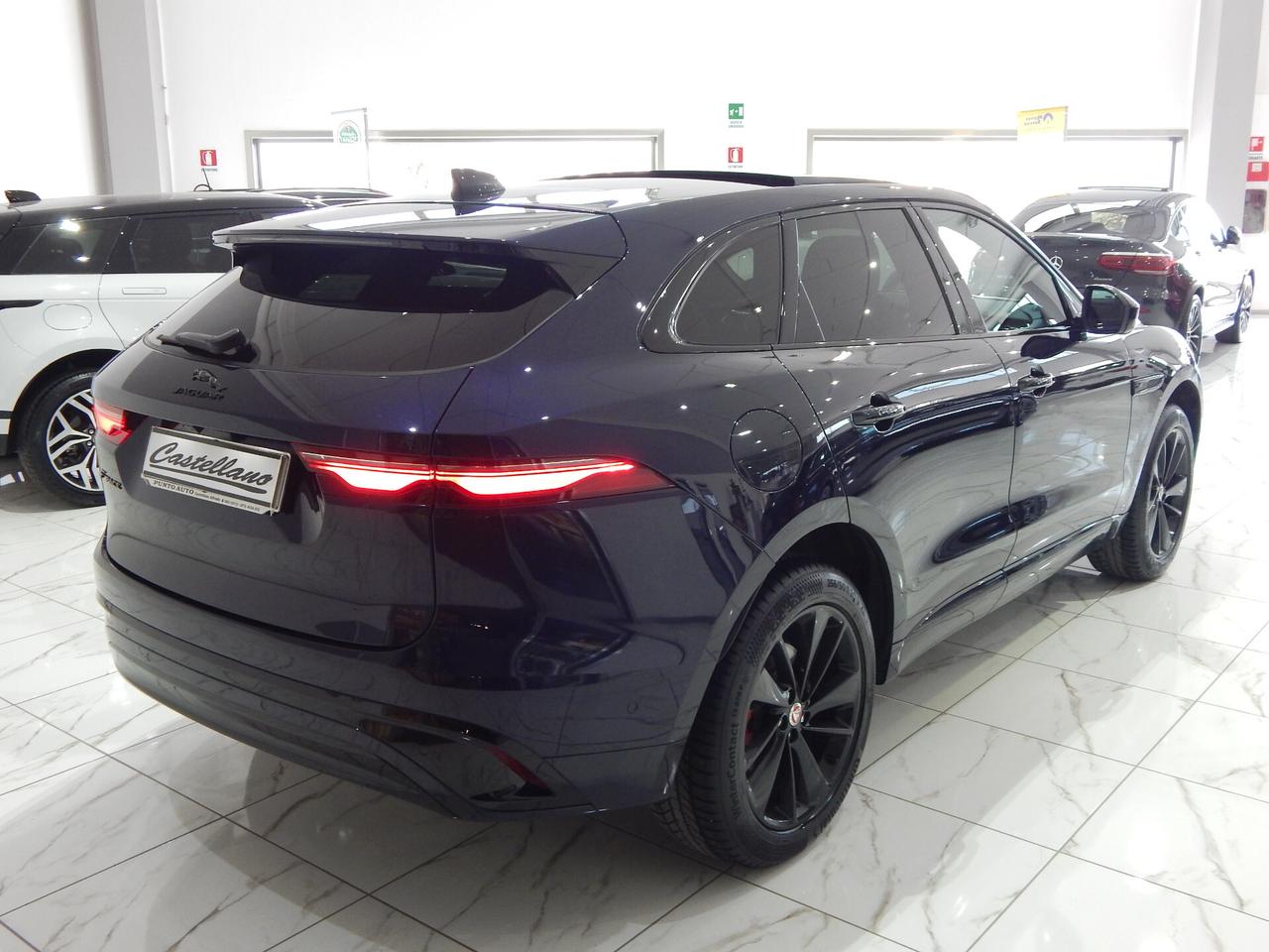 Jaguar F-Pace 2.0 D204 R-Dynamic SE AWD TETTO-NAVI-PELLE ROSSA