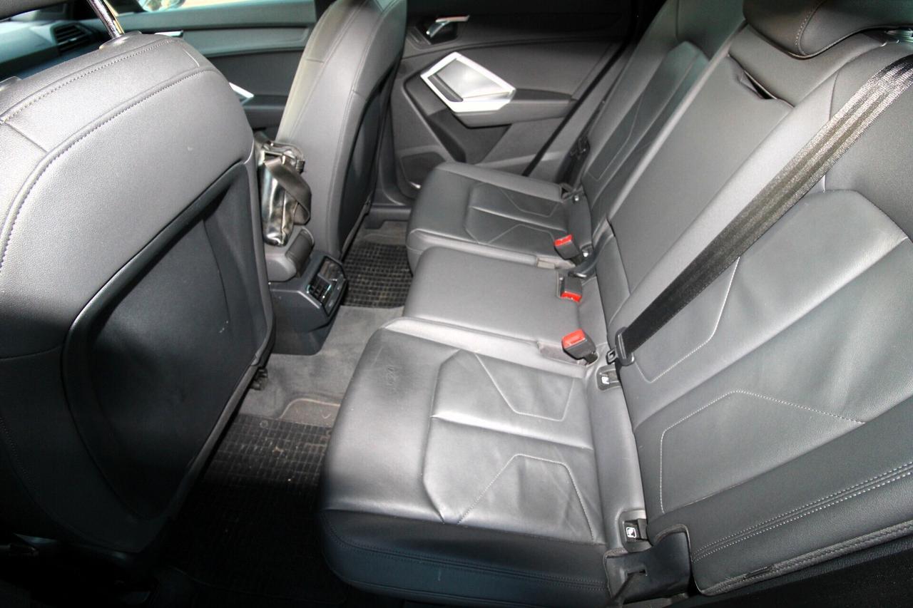 Audi Q3 SPB 35 TDI quattro edition