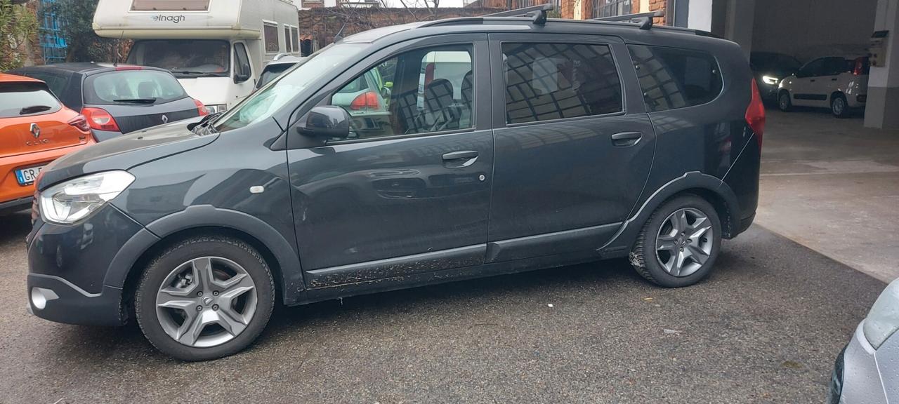 Dacia Lodgy Stepway 7 POSTI 1500 DCI 115 CV E6