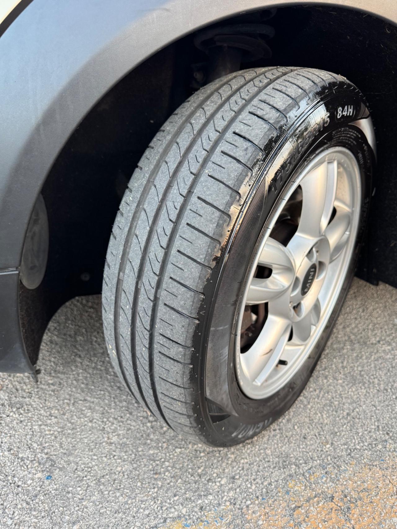 Mini Cooper 1.6 diesel