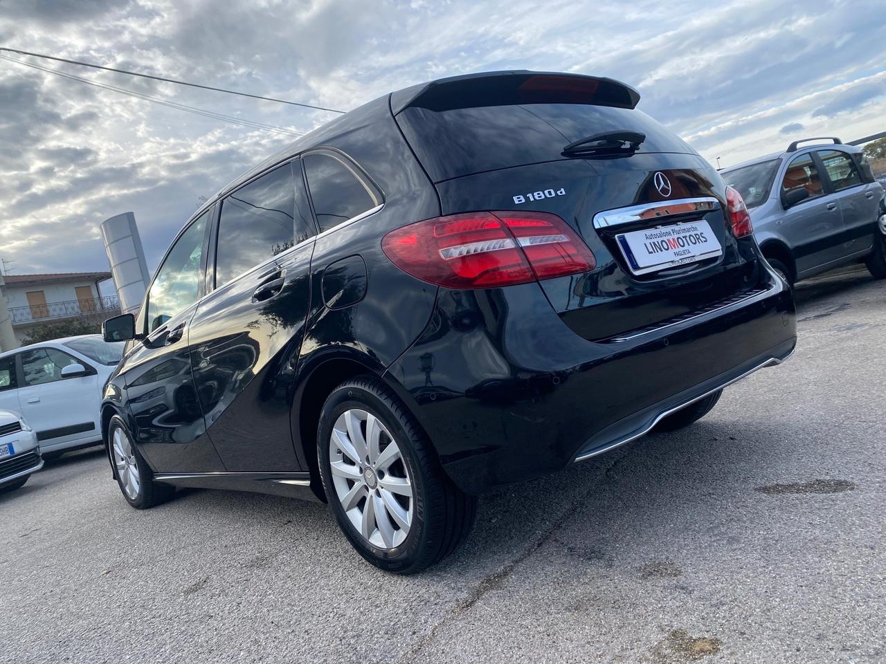 Mercedes-benz B 180 d Automatic Sport 109cv