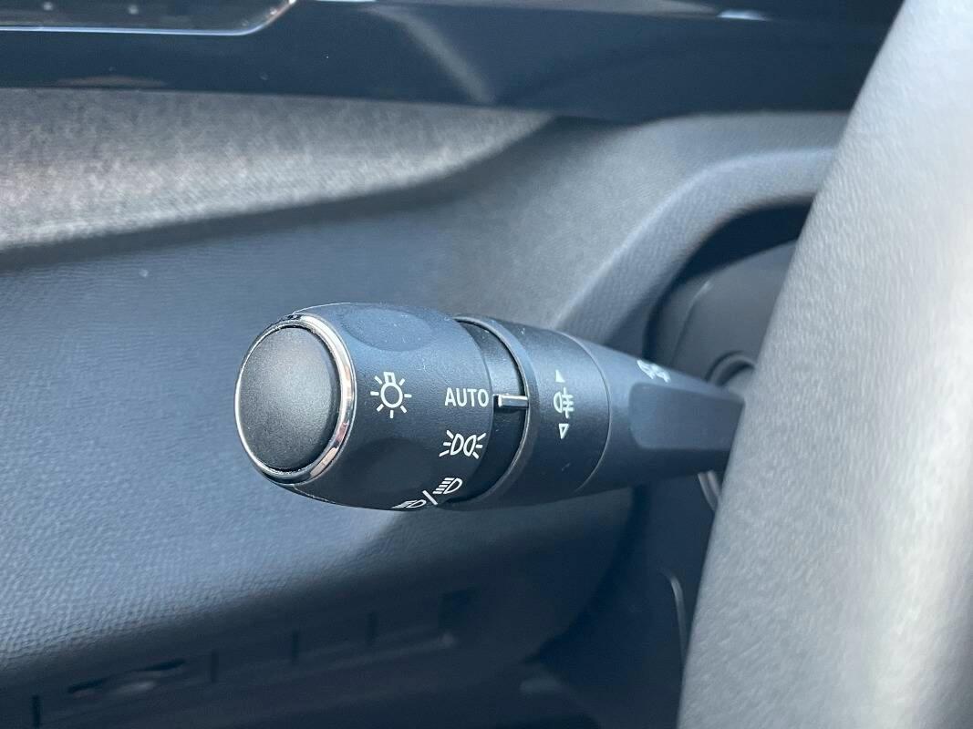 Peugeot 408 1.2 puretech Allure 145cv AUTOMATICA TELECAM 360