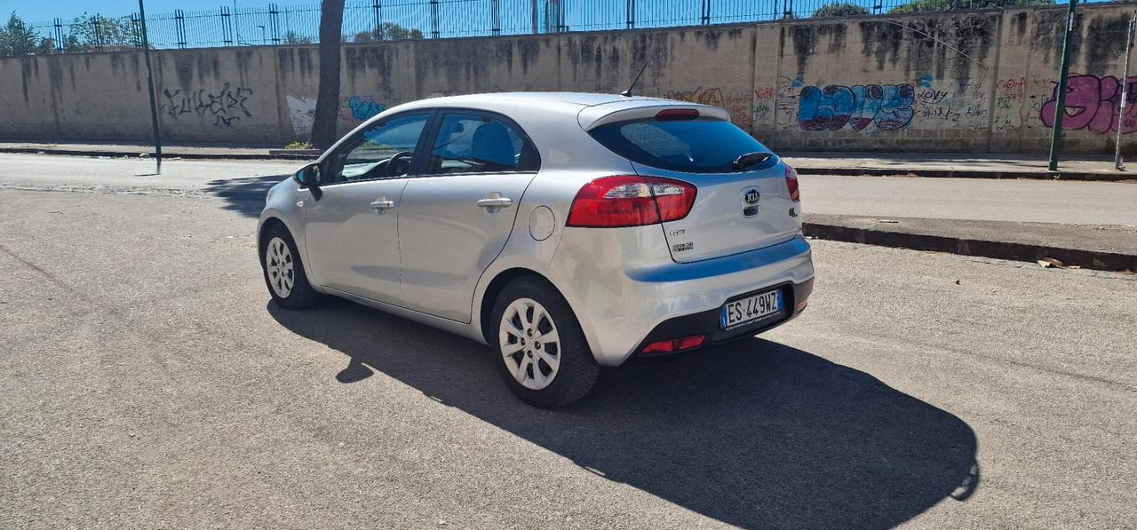 Kia Rio 1.2 CVVT 5p. GPL EX PLUS
