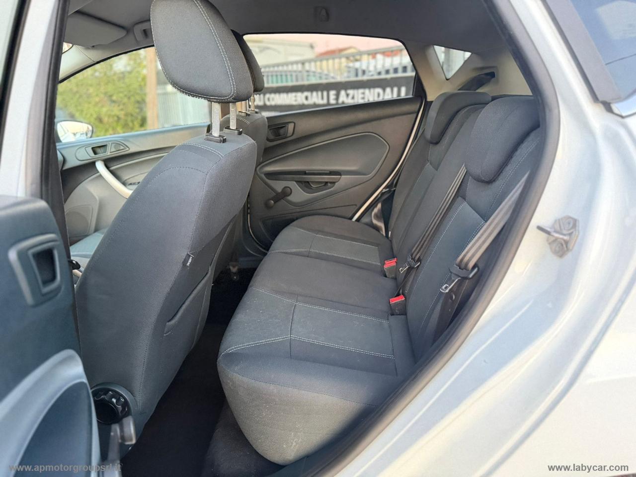 FORD Fiesta 1.4 TDCi 68 CV 5p. Titanium