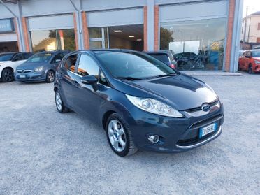 Ford Fiesta 1.4 TDCi 5p. Titanium OK NEOPATENTATI