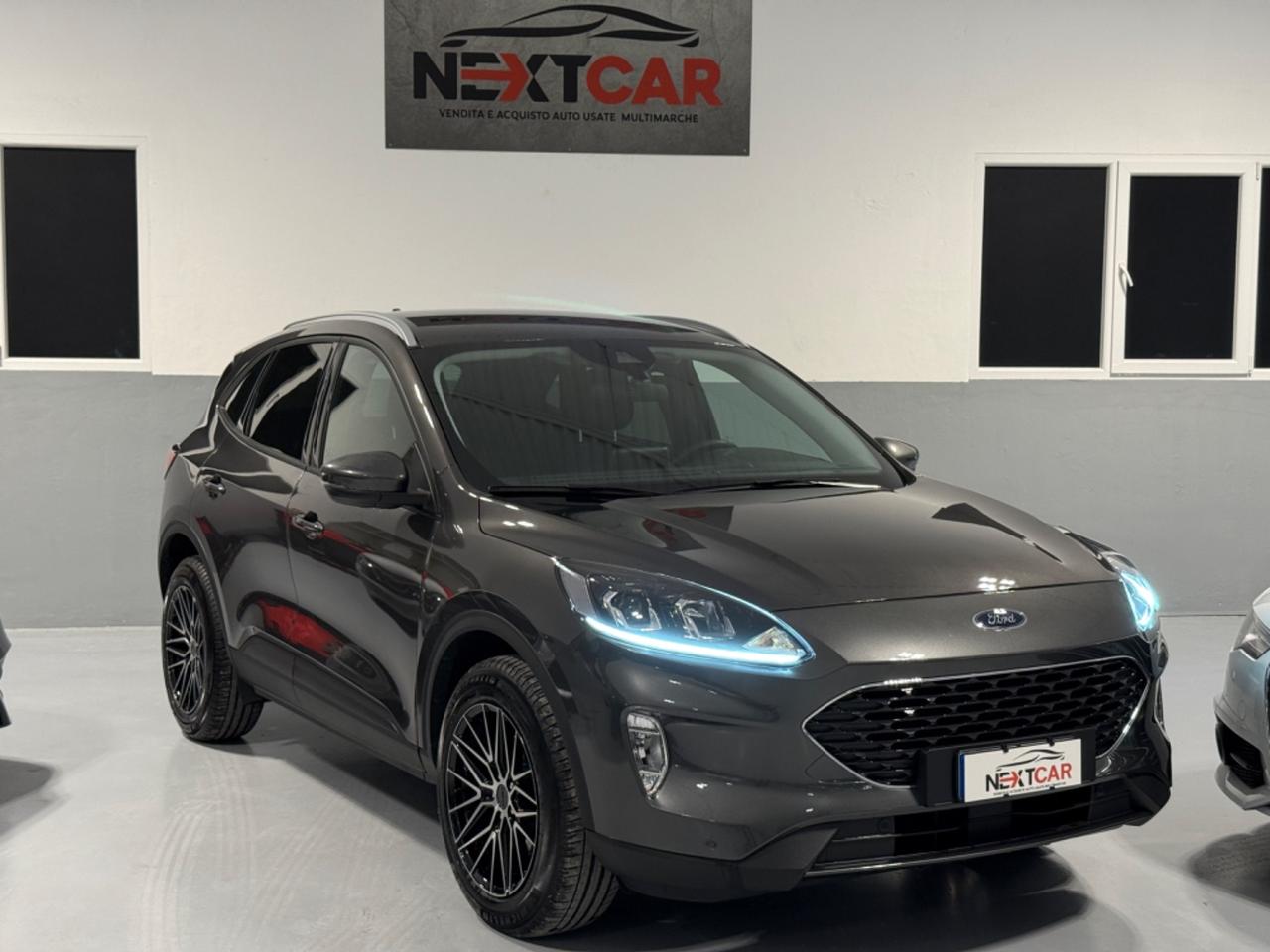 Ford Kuga 2.5 Full Hybrid 2WD Vignale