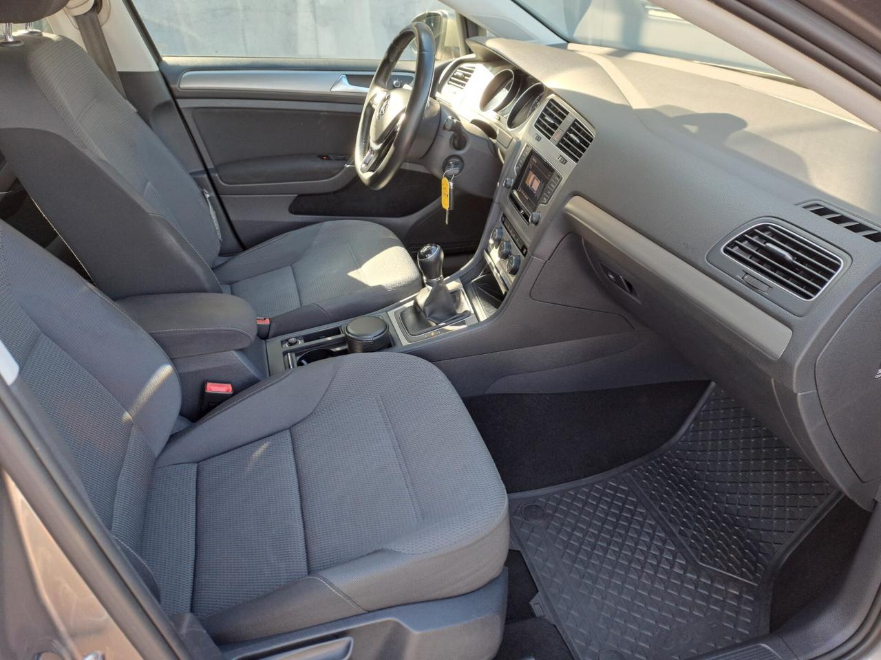 Volkswagen Golf Business 1.6 TDI 5p. Highline BlueMotion Technology