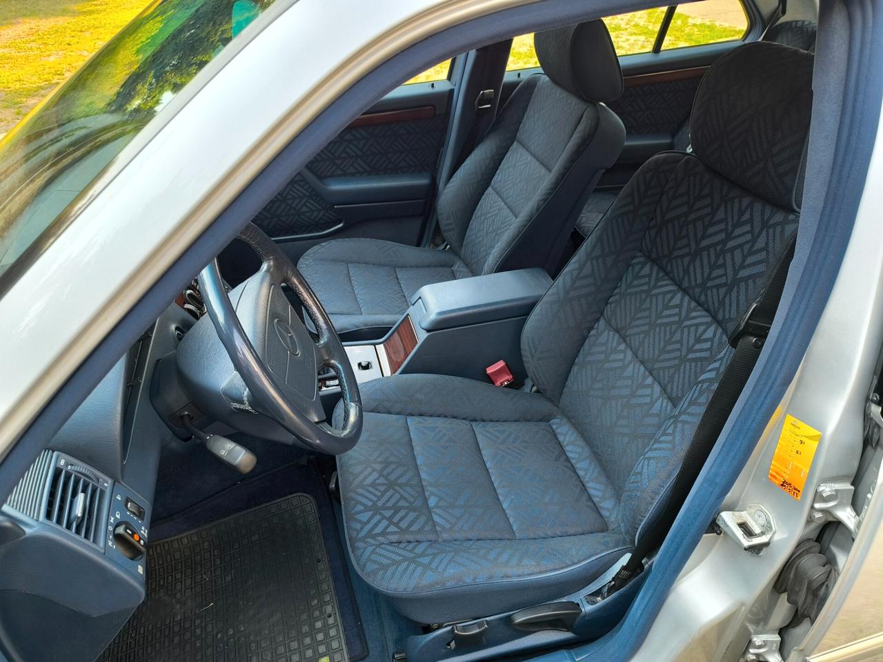 Mercedes-benz C 200 cat Elegance