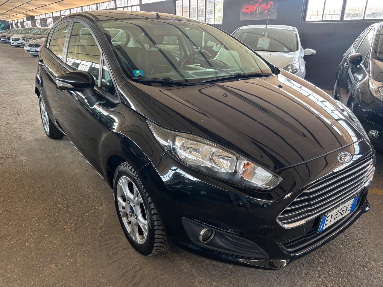 Ford Fiesta 1.4 5p. Bz.- GPL 71KW 92CV Titanium