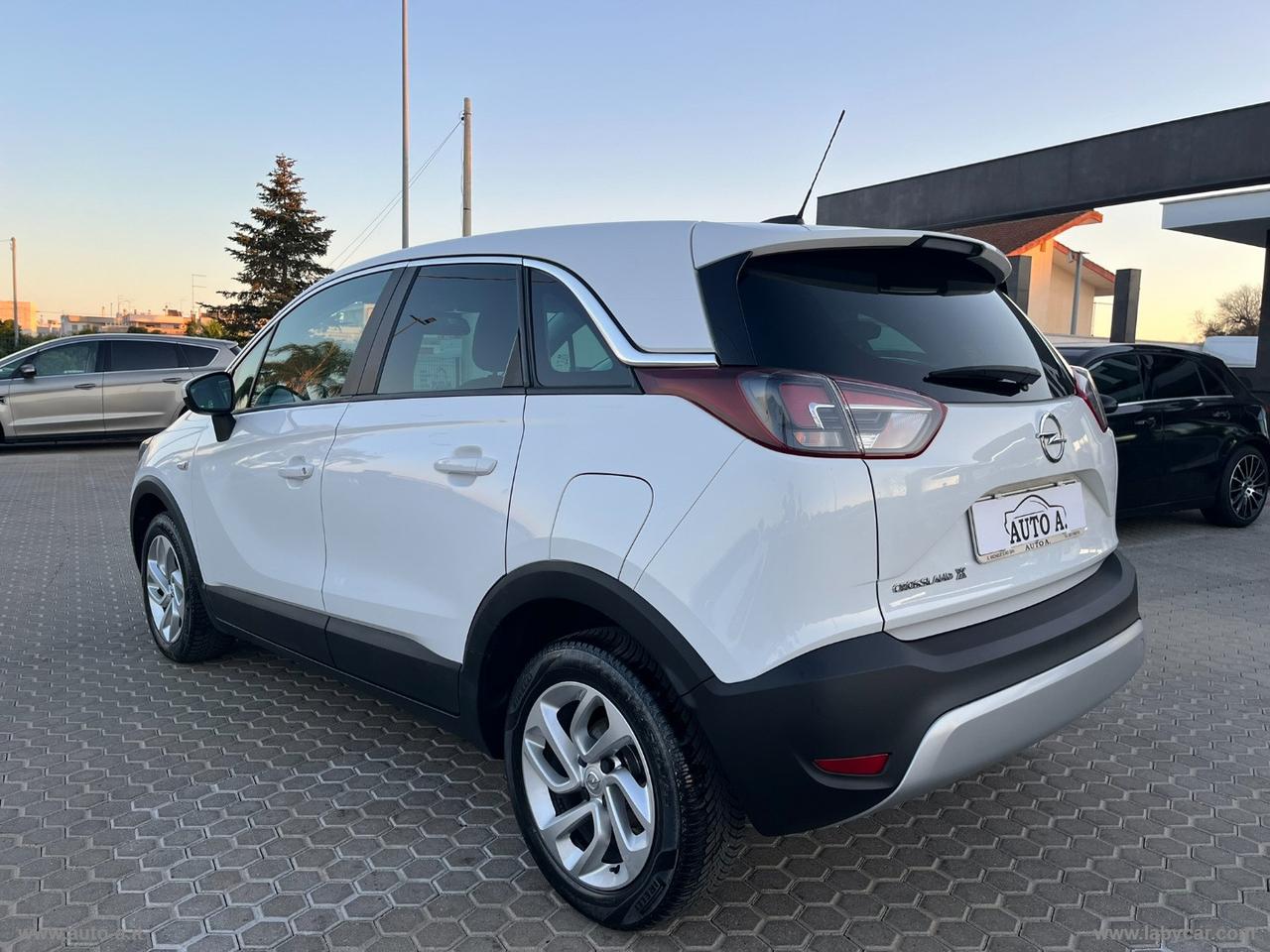 OPEL Crossland X 1.5 ECOTEC D 120 INNOVATION