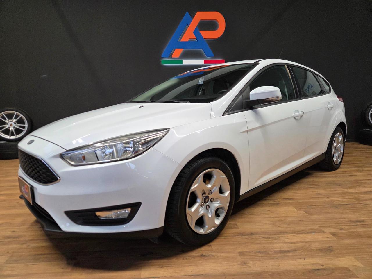 Ford Focus 5 Porte Focus 5p 1.6 Titanium Gpl 120cv