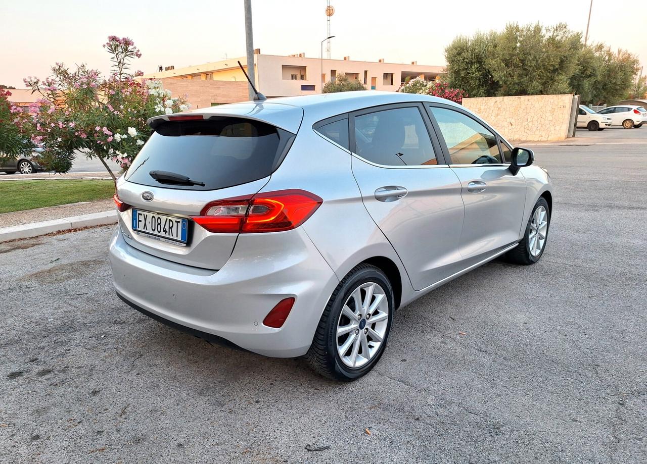 Ford Fiesta 1.1 75 CV GPL 5 porte Titanium