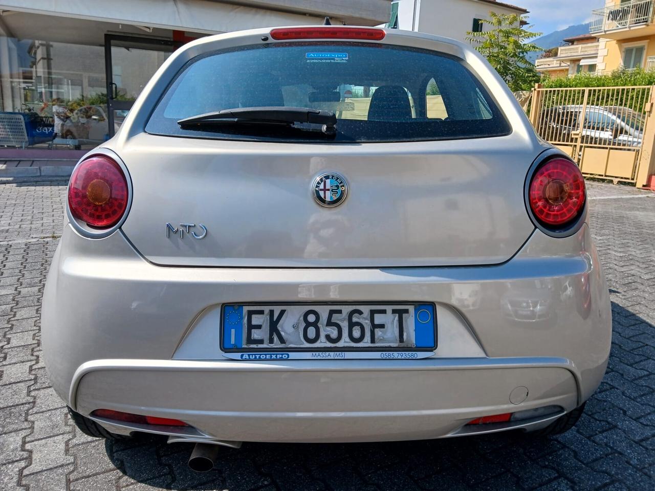 Alfa Romeo MiTo 1.4 8V ADATTA PER NEOPATENTATI CON GARANZIA 12 MESI E POSSIBILITA' DI ESTENSIONE FINO A 36 MESI!!!