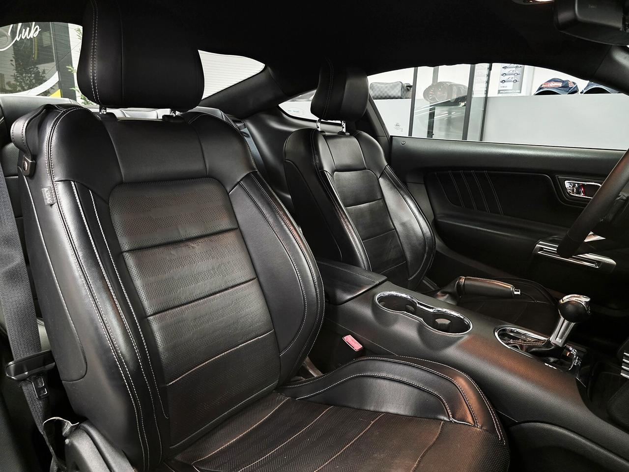 Ford Mustang 2.3 ECOBOOST 317CV_COLORE UNICO_SCARICO_GAR12 MESI