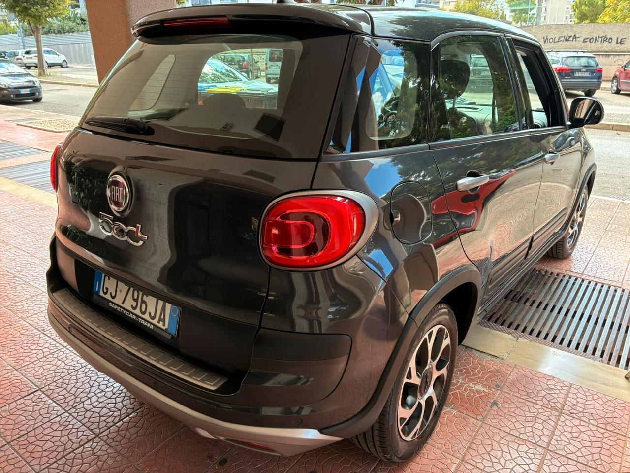 Fiat 500L 1.3Mjet95CV Cross perfetta garantita-22