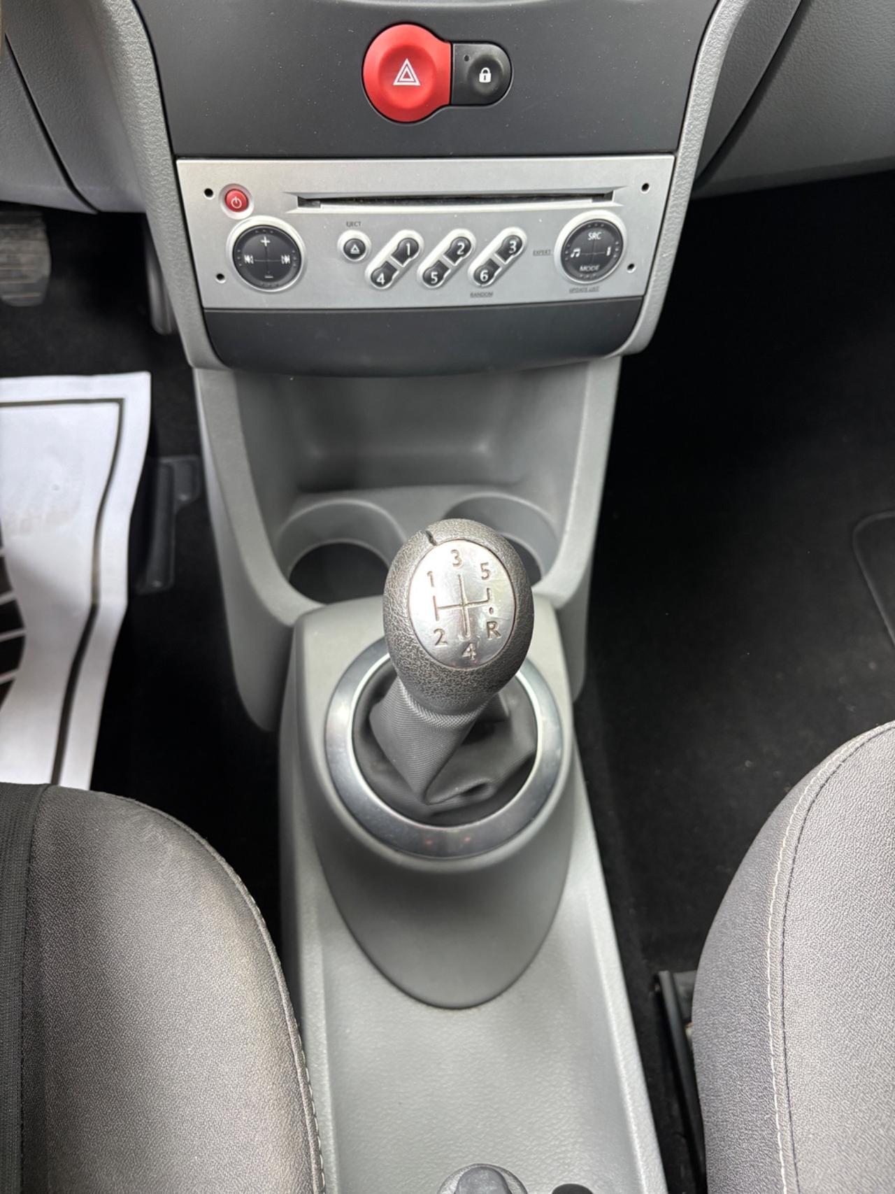 Renault Modus Grand 1.2 16V Live