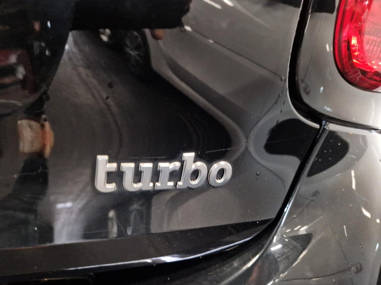 Turbo total black solo 42000km full garanzia