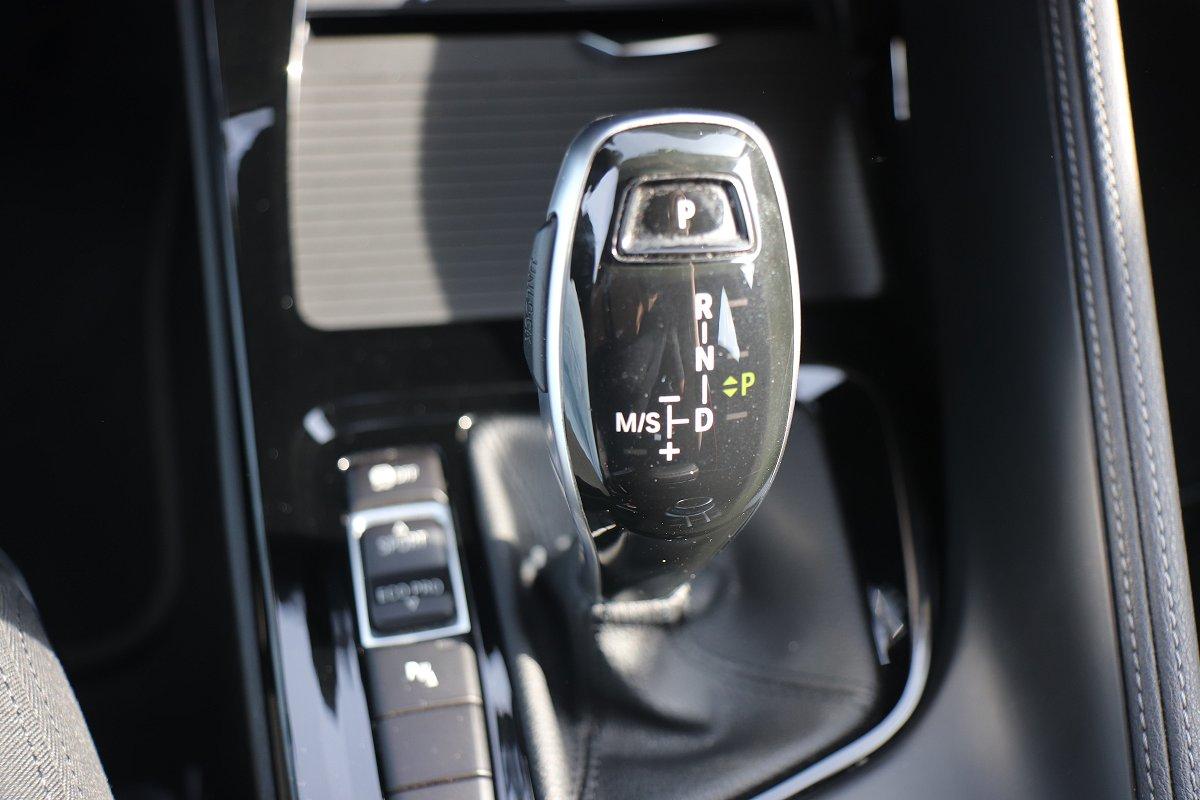 BMW X2 sDrive18d Business-X