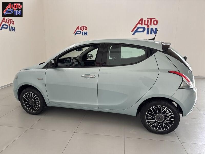 Lancia Ypsilon Ypsilon 1.0 FireFly 5 porte S&S Hybrid Platino