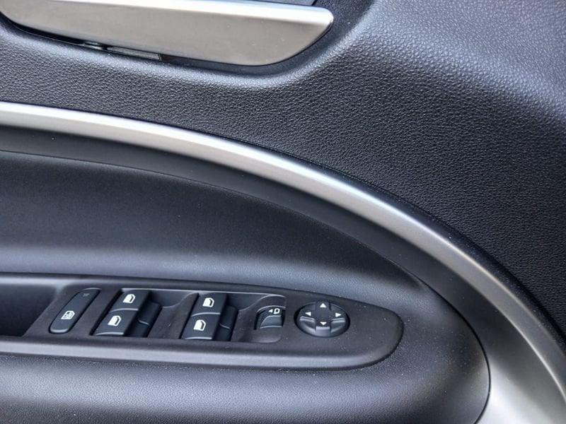 Jeep Avenger e-Hybrid 1.2 MHEV e-Hybrid Turbo Summit