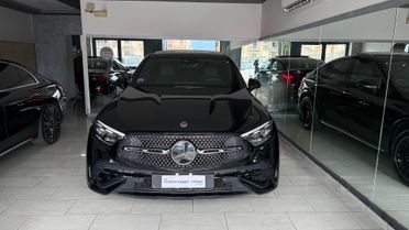 MERCEDES GLC 300 D COUPE' TOTAL BLACK