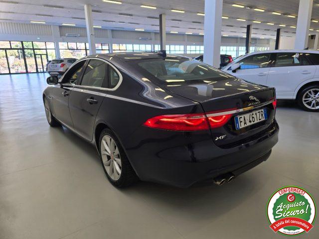 JAGUAR XF 2.0 D 180 CV aut. Portfolio