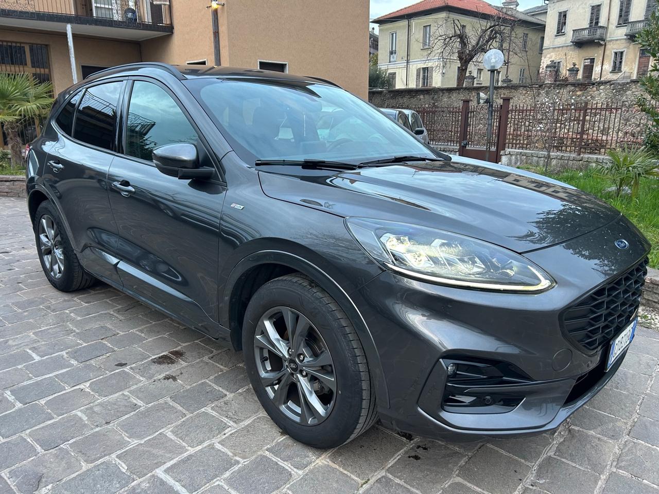 Ford Kuga ST-Line X benzina - no vincoli finanziari