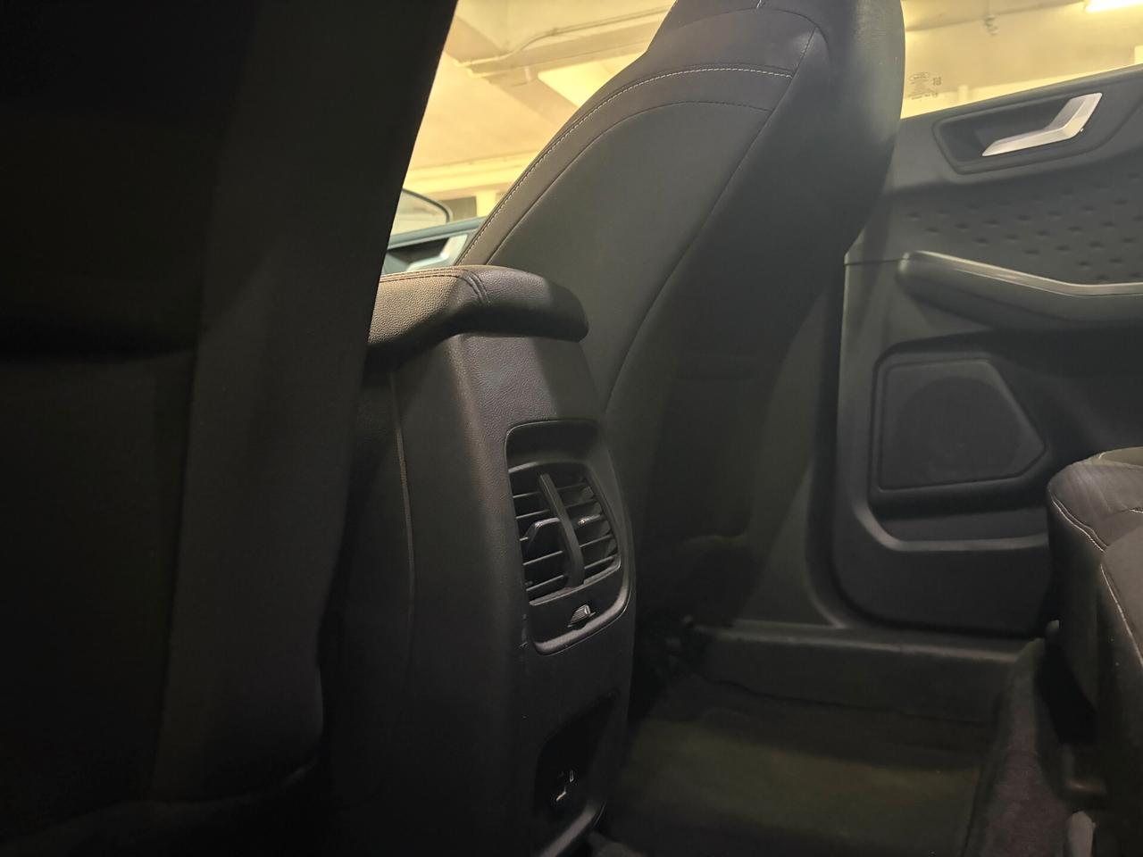 Ford Kuga 1.5 EcoBoost 120 CV 2WD Titanium