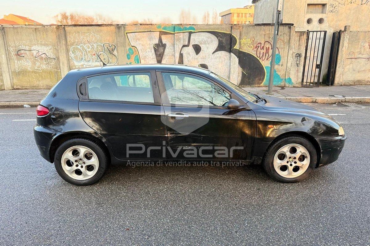 ALFA ROMEO 147 1.9 JTD (120) 5 porte Distinctive
