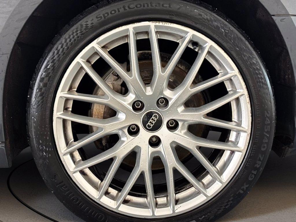 AUDI A4 allroad 40 2.0 tdi mhev identity contrast quattro 204cv s-tronic del 2022