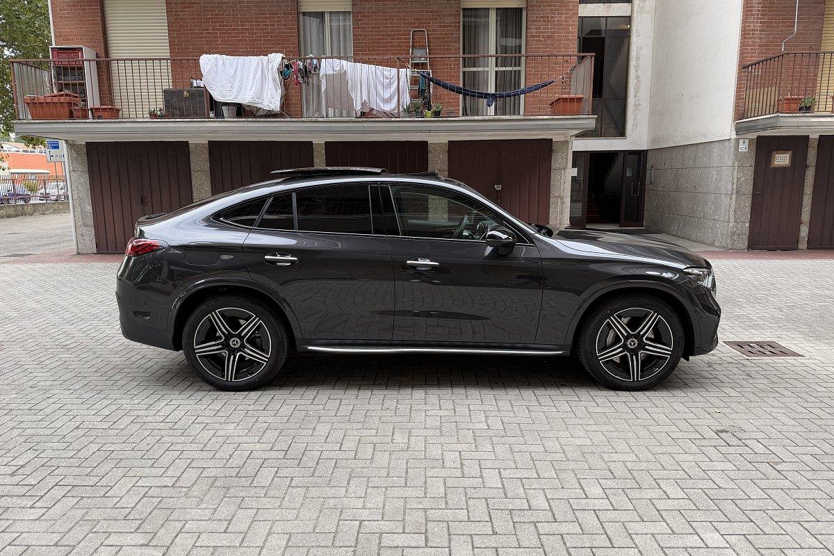 MERCEDES GLC 220 d 4Matic Mild hybrid Coupé AMG Line Premium