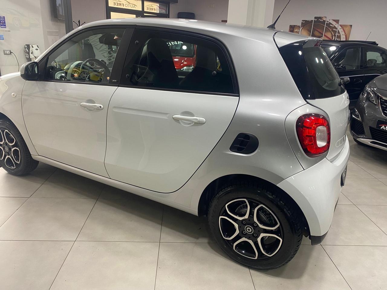 Smart ForFour 70 1.0 Prime