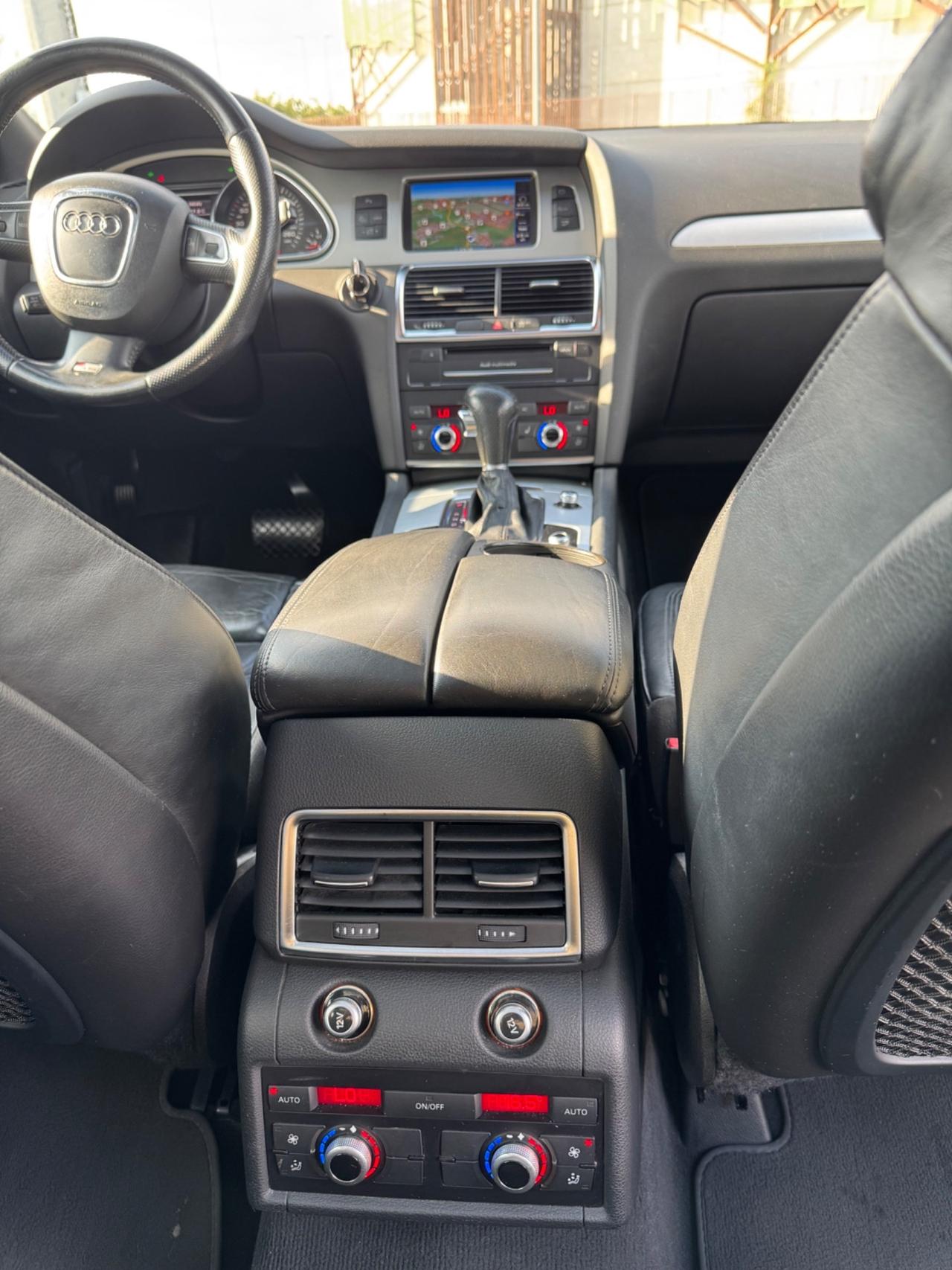 Audi Q7 3.0 V6 TDI 245 CV clean diesel quattro tiptronic edition