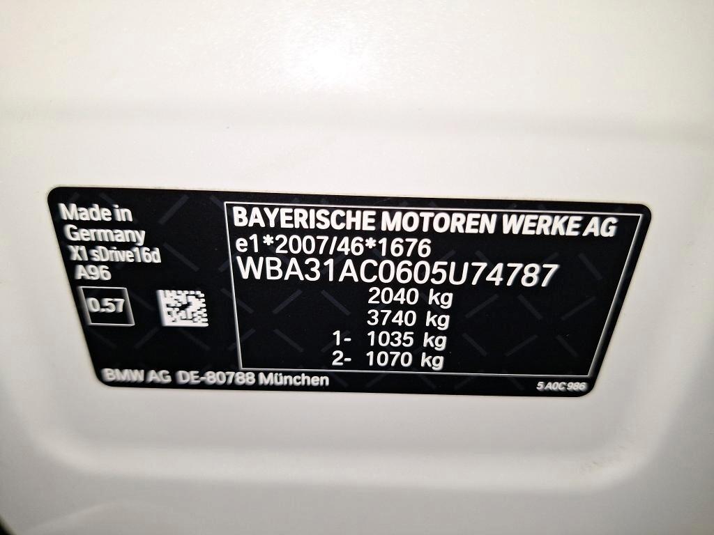 BMW X1 16D 115CV 6M. S-DRIVE BUSINESS ADVANTAGE ( CRUISE - NAVI - PARK ASSISTANT - CERCHI 17 )