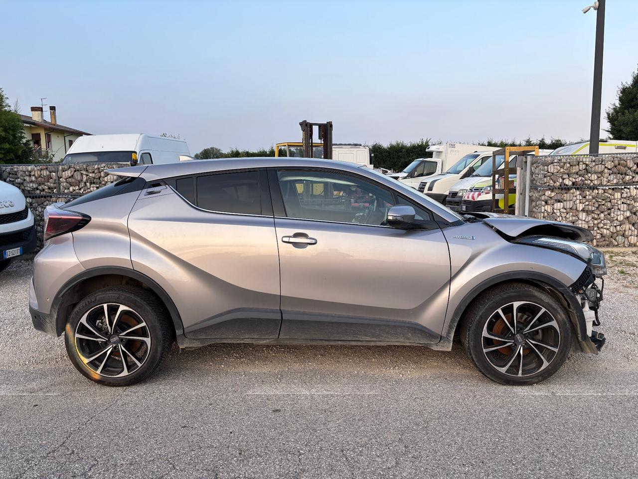 Toyota C-HR 1.8 HV Lounge