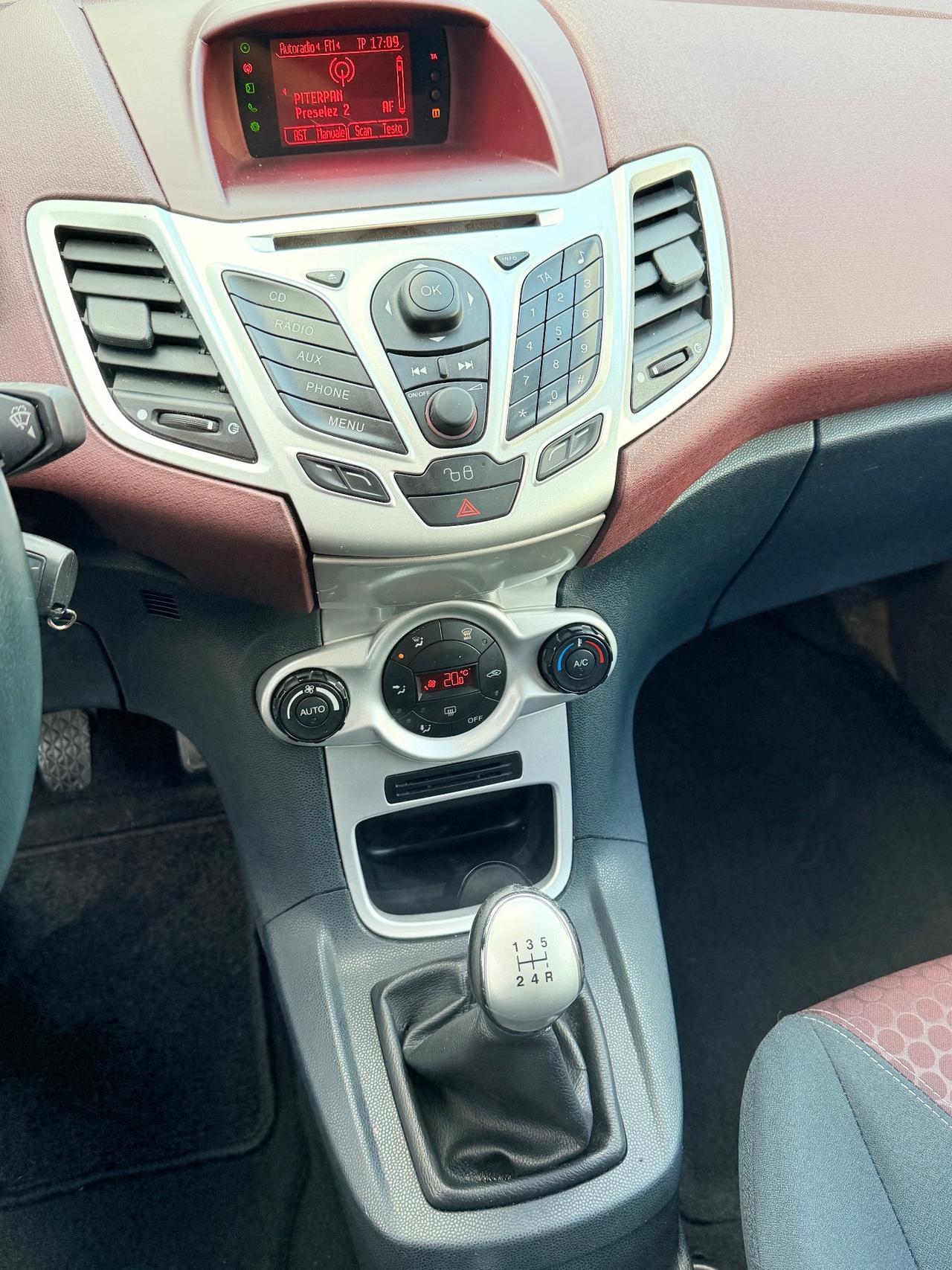 Ford Fiesta 1.4 TDCi 68CV 5 PORTE TITANIUM NEO OK