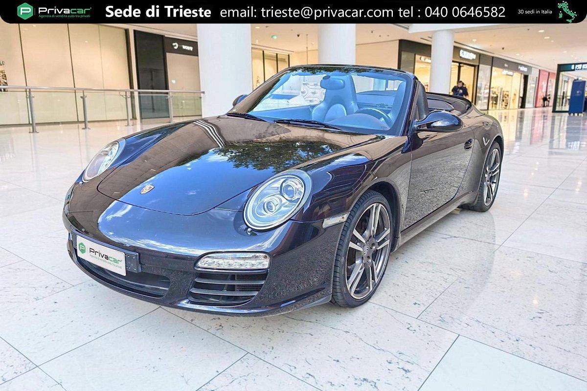 PORSCHE 911 Carrera Cabriolet Black Edition