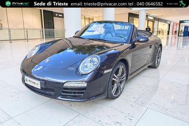 PORSCHE 911 Carrera Cabriolet Black Edition