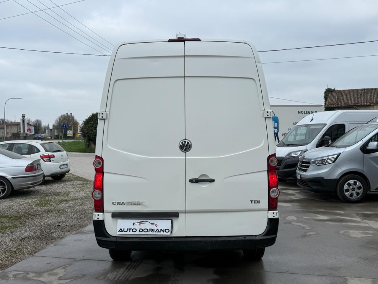 Volkswagen Crafter 50-35 2.5 TDI 136CV PM-TM-RG furgone (100kw)