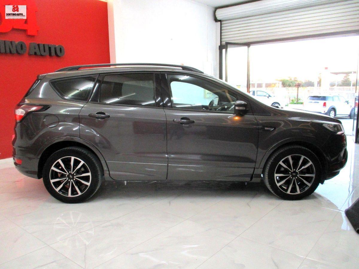 FORD Kuga 2.0 TDCI 120cv S&S 2WD ST-Line KM70000