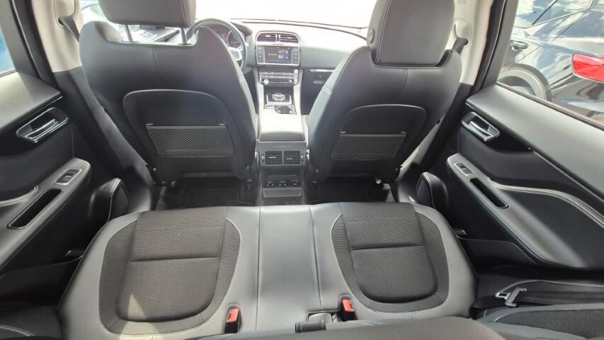 Jaguar F-Pace 2.0 D 180 CV AWD aut. R-Sport - 2016