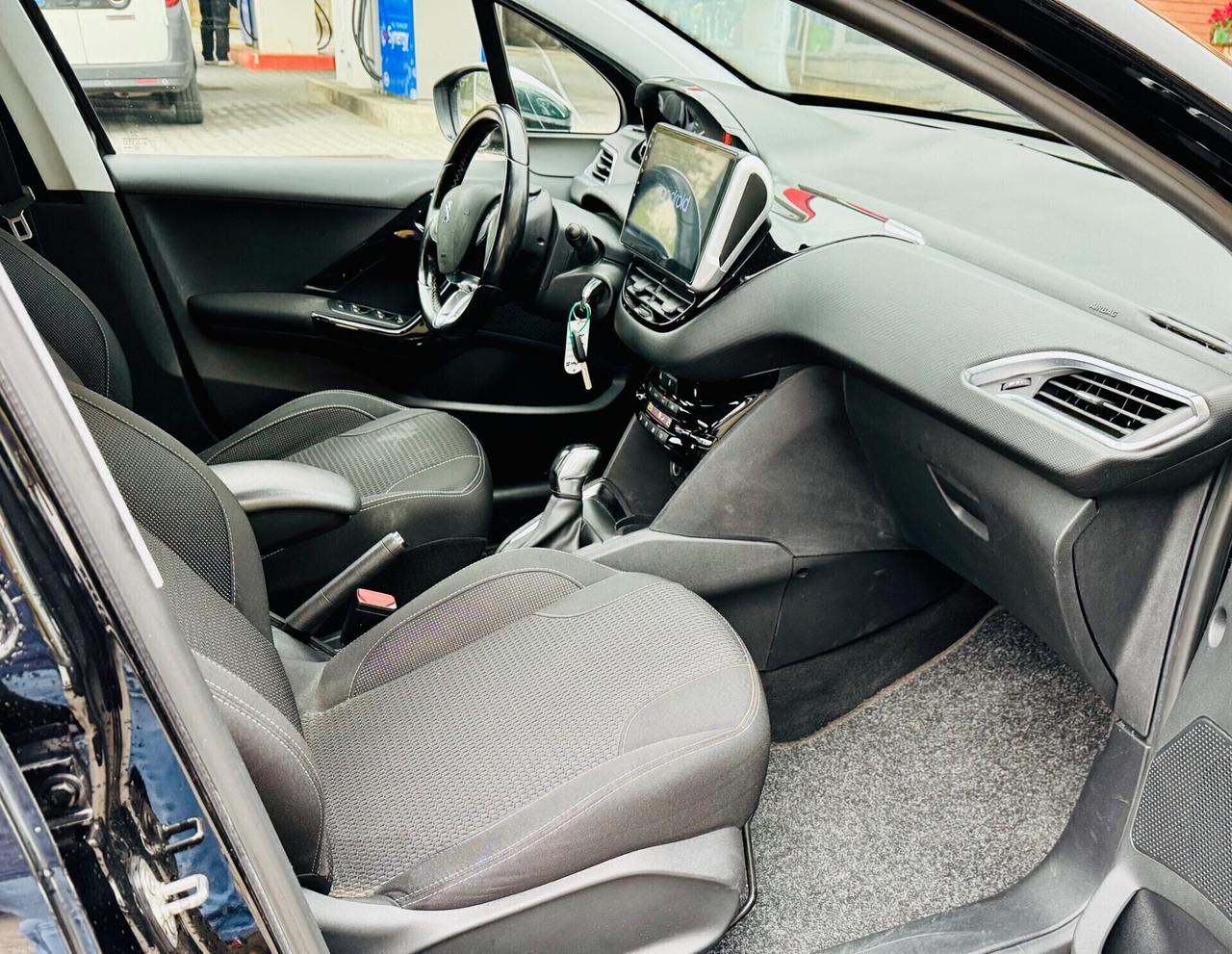 Peugeot 208 BlueHDi 75 5 porte Neopatentati