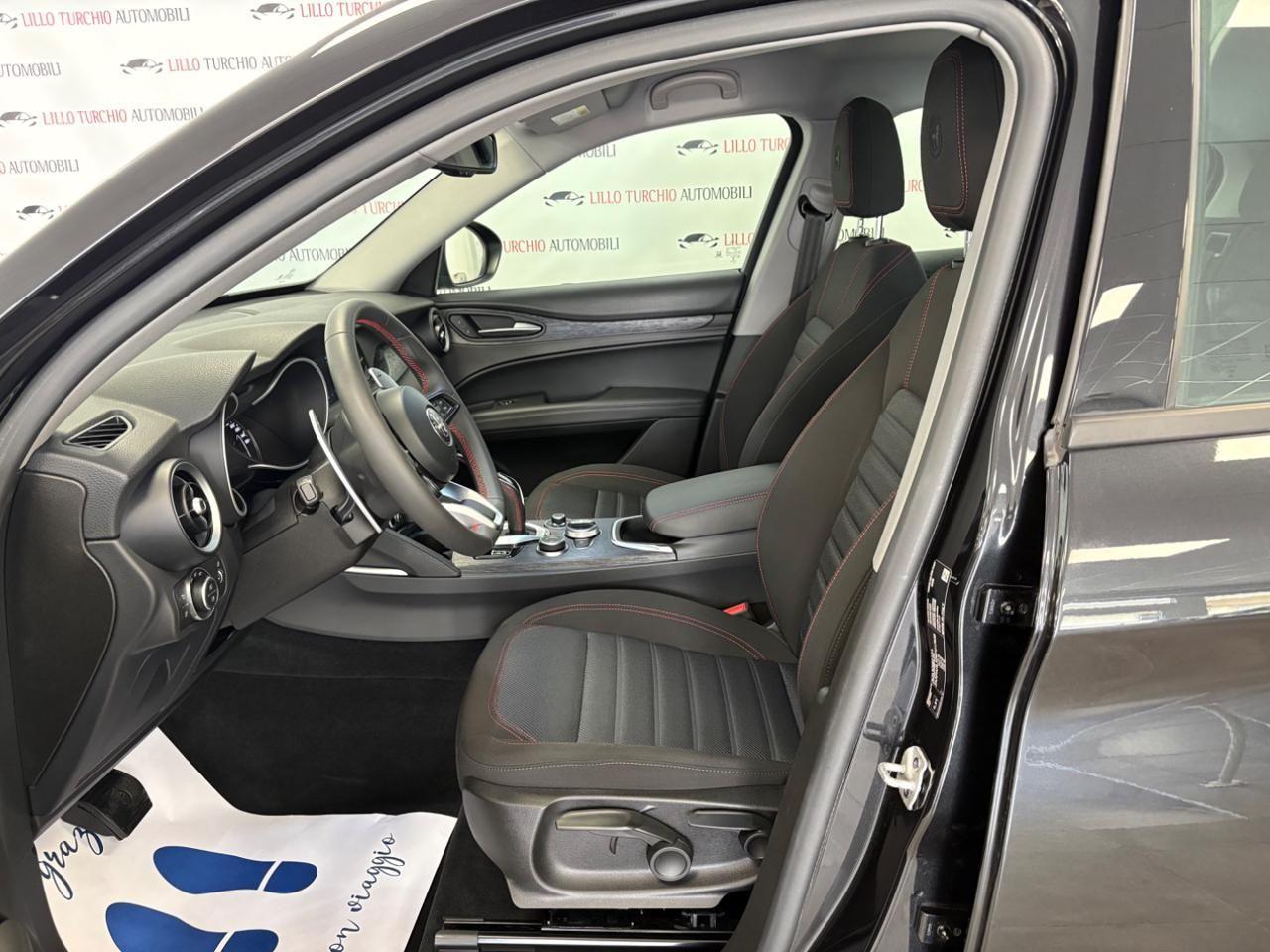 Alfa Romeo Stelvio 2.2 Turbodiesel 190 CV AT8 Q4 ,Solo 17000 KM !