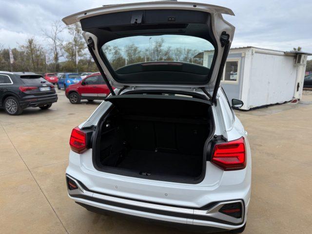 AUDI Q2 S line intern/esterno GARANZIA