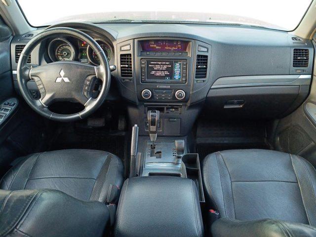 MITSUBISHI Pajero 3.2 DI-D 16V aut. 5p. Instyle DPF